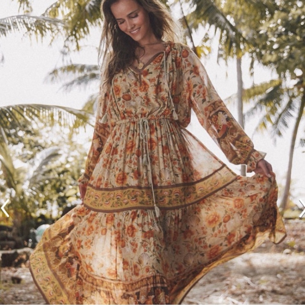 Spell Seashell ( Sand ) Midi NWOT Long Sleeve Dress Size M - Picture 3 of 11